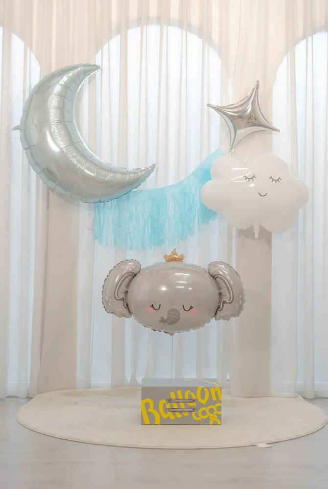 男孩的第一個生日